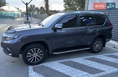 Позашляховик / Кросовер Toyota Land Cruiser Prado 2019 в Києві