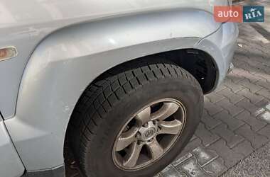 Внедорожник / Кроссовер Toyota Land Cruiser Prado 2006 в 