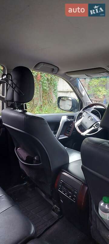 Внедорожник / Кроссовер Toyota Land Cruiser Prado 2017 в Львове