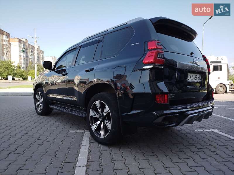 Позашляховик / Кросовер Toyota Land Cruiser Prado 2019 в Хмельницькому