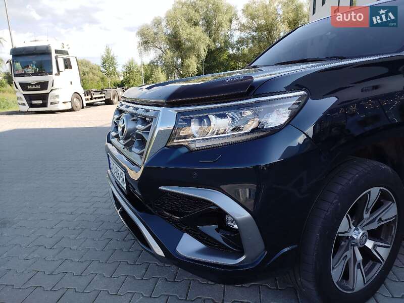 Позашляховик / Кросовер Toyota Land Cruiser Prado 2019 в Хмельницькому