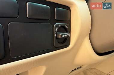 Внедорожник / Кроссовер Toyota Land Cruiser Prado 2007 в 