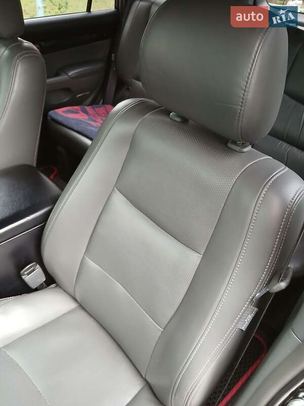 Внедорожник / Кроссовер Toyota Land Cruiser Prado 2008 в Харькове фото 15 Внедорожник / Кроссовер Toyota Land Cruiser Prado 2008 в Харькове