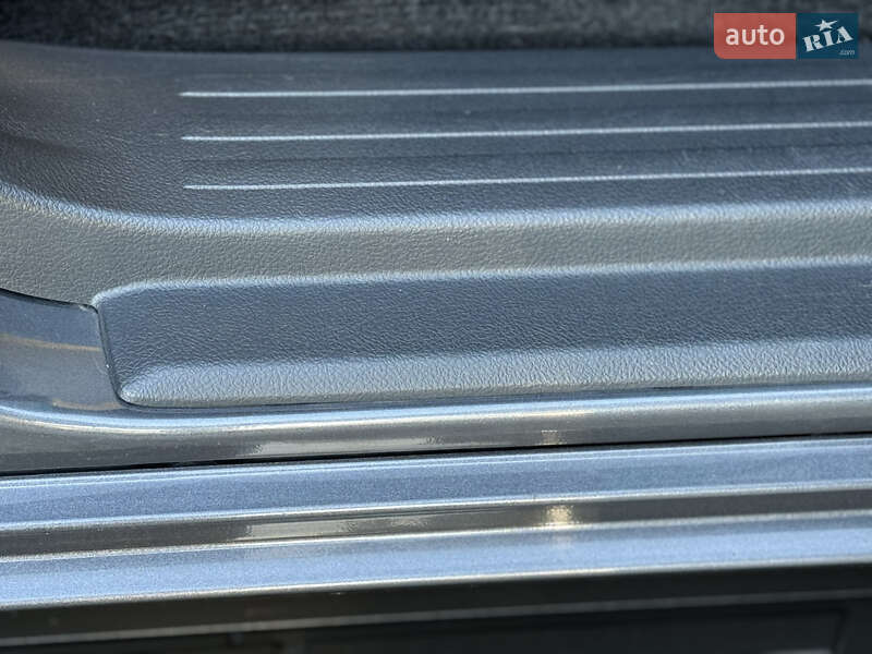 Внедорожник / Кроссовер Toyota Land Cruiser Prado 2013 в Одессе