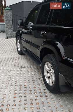 Внедорожник / Кроссовер Toyota Land Cruiser Prado 2007 в 