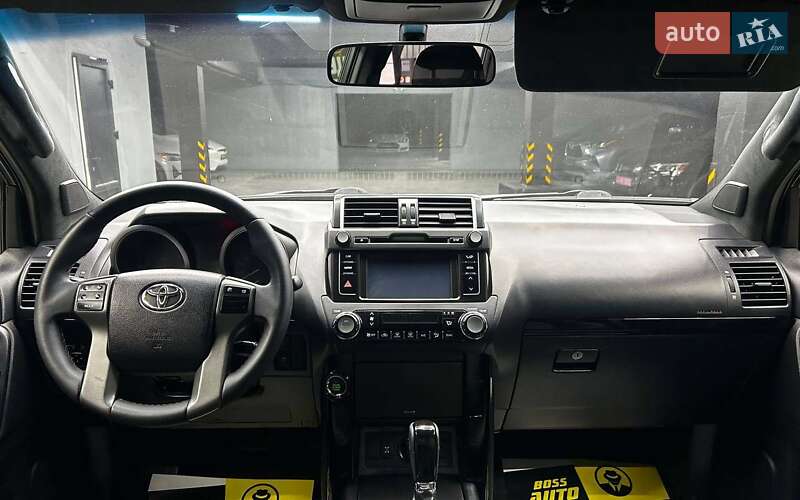 Внедорожник / Кроссовер Toyota Land Cruiser Prado 2015 в Черновцах