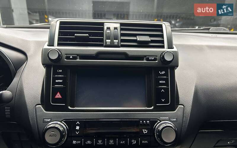 Внедорожник / Кроссовер Toyota Land Cruiser Prado 2015 в Черновцах