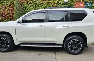 Внедорожник / Кроссовер Toyota Land Cruiser Prado 2010 в Одессе
