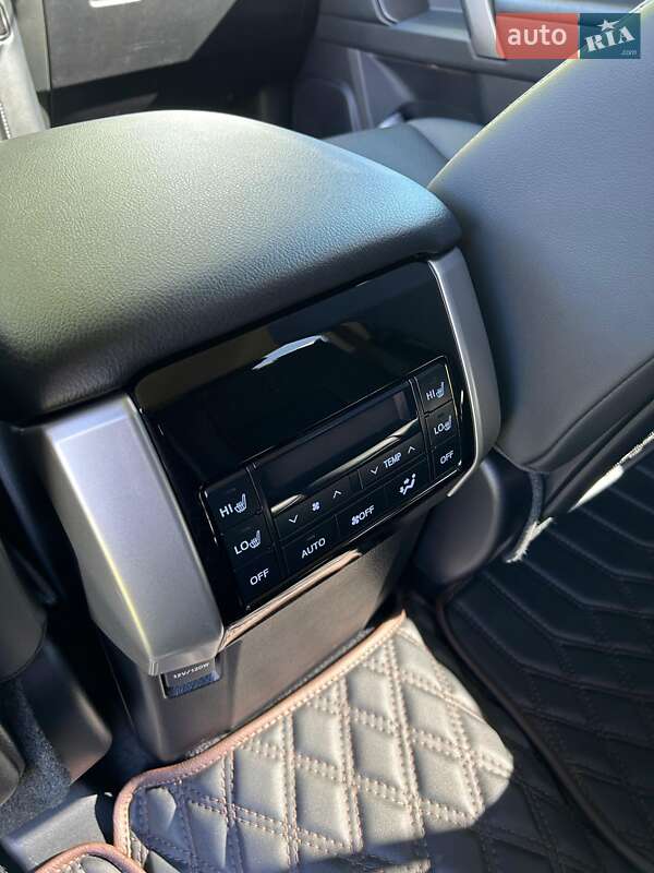 Позашляховик / Кросовер Toyota Land Cruiser Prado 2022 в Яремчі фото 26 Позашляховик / Кросовер Toyota Land Cruiser Prado 2022 в Яремчі