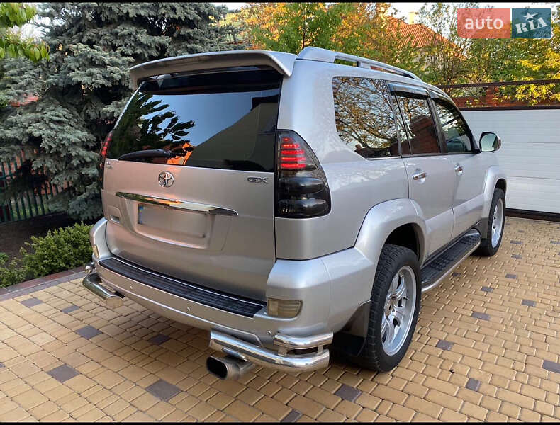Внедорожник / Кроссовер Toyota Land Cruiser Prado 2006 в Лысянке