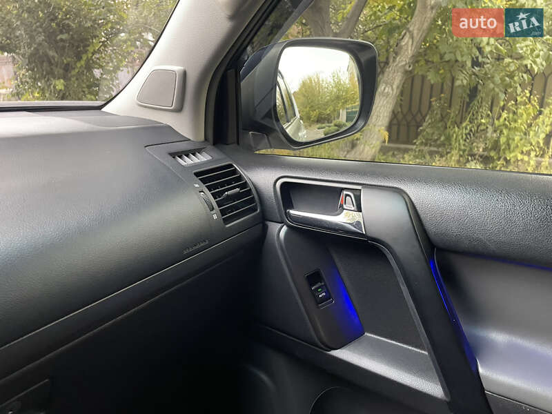 Позашляховик / Кросовер Toyota Land Cruiser Prado 2010 в Дніпрі фото 18 Позашляховик / Кросовер Toyota Land Cruiser Prado 2010 в Дніпрі