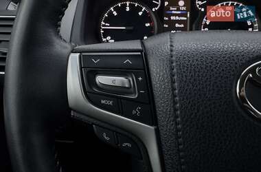 Внедорожник / Кроссовер Toyota Land Cruiser Prado 2023 в 