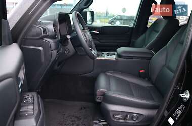 Внедорожник / Кроссовер Toyota Land Cruiser Prado 2024 в 