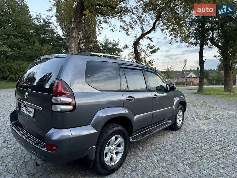Внедорожник / Кроссовер Toyota Land Cruiser Prado 2005 в Львове