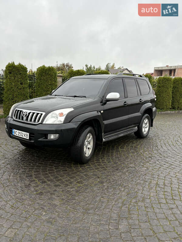 Позашляховик / Кросовер Toyota Land Cruiser Prado 2007 в Жовкві