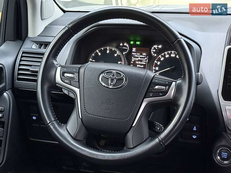 Внедорожник / Кроссовер Toyota Land Cruiser Prado 2020 в Харькове фото 16 Внедорожник / Кроссовер Toyota Land Cruiser Prado 2020 в Харькове