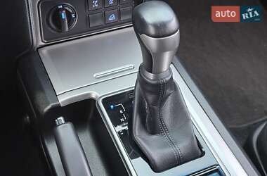 Внедорожник / Кроссовер Toyota Land Cruiser Prado 2020 в 
