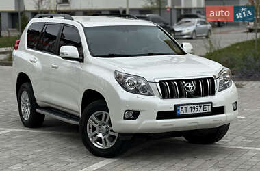 Внедорожник / Кроссовер Toyota Land Cruiser Prado 2010 в 