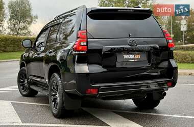 Внедорожник / Кроссовер Toyota Land Cruiser Prado 2020 в 