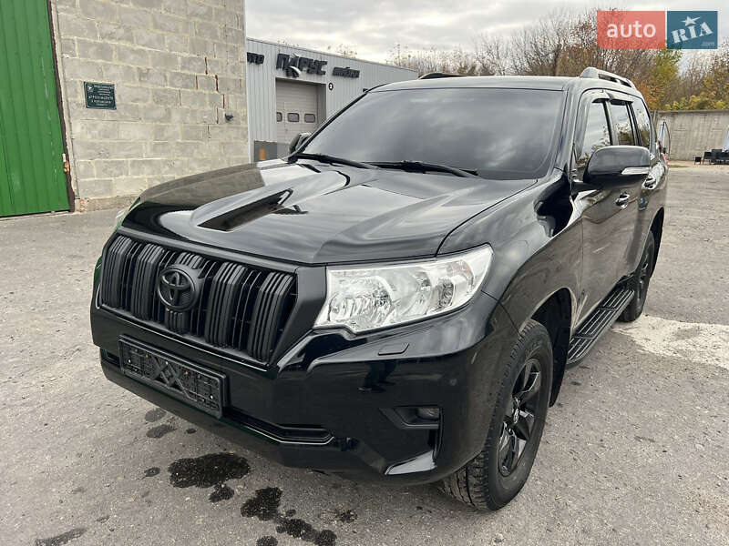Внедорожник / Кроссовер Toyota Land Cruiser Prado 2019 в Полтаве