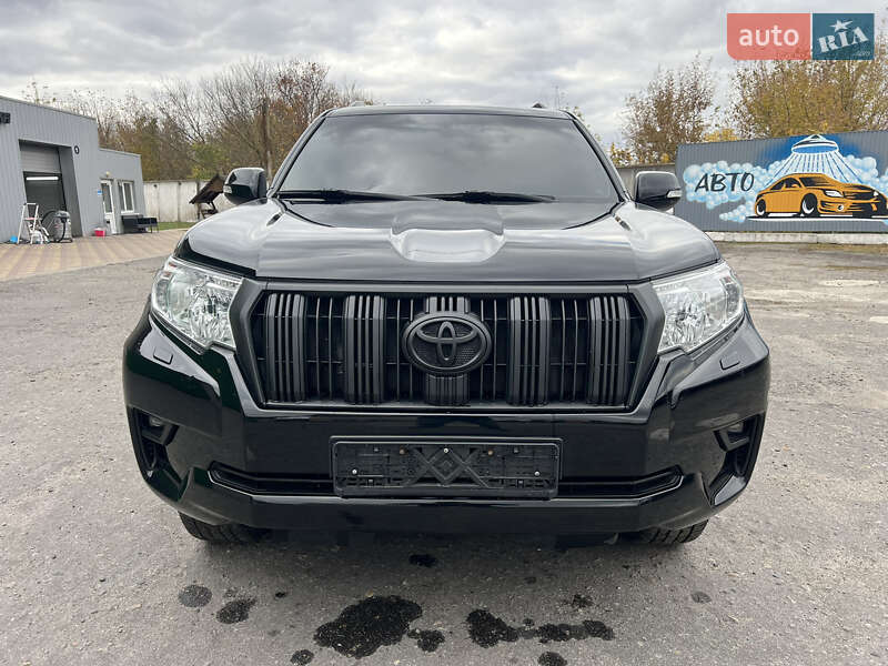 Внедорожник / Кроссовер Toyota Land Cruiser Prado 2019 в Полтаве