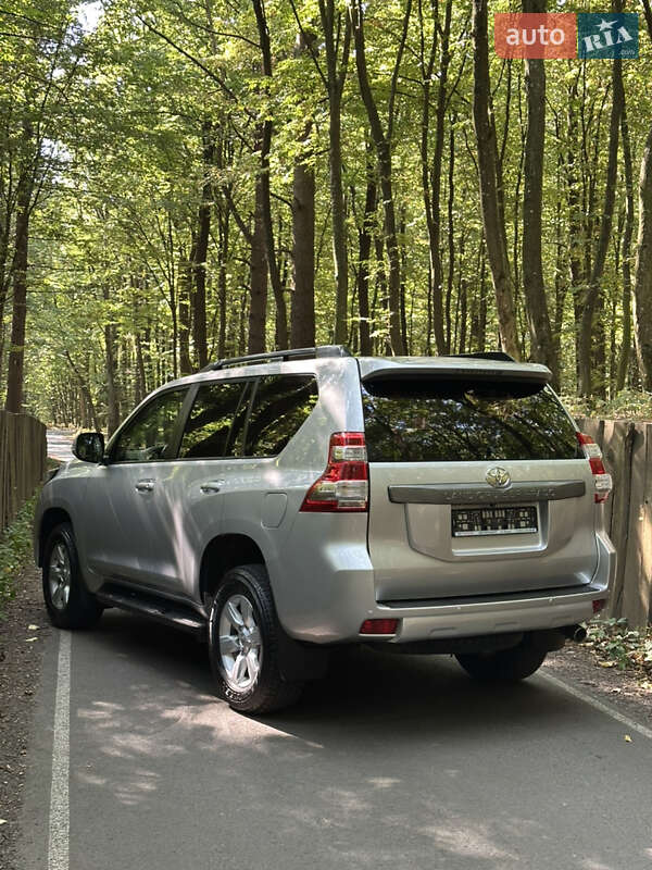 Позашляховик / Кросовер Toyota Land Cruiser Prado 2017 в Луцьку фото 31 Позашляховик / Кросовер Toyota Land Cruiser Prado 2017 в Луцьку