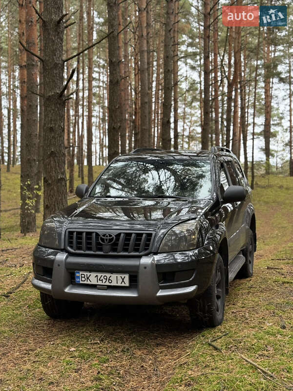Позашляховик / Кросовер Toyota Land Cruiser Prado 2007 в Рівному