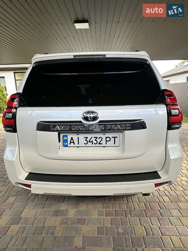 Внедорожник / Кроссовер Toyota Land Cruiser Prado 2018 в Киеве