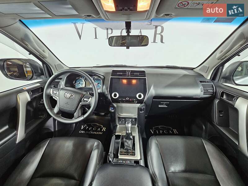Позашляховик / Кросовер Toyota Land Cruiser Prado 2020 в Києві фото 14 Позашляховик / Кросовер Toyota Land Cruiser Prado 2020 в Києві