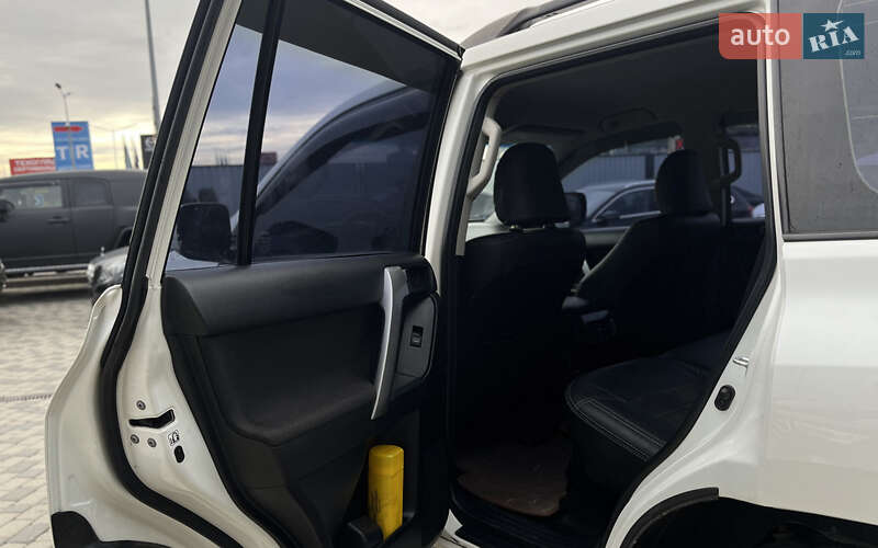 Внедорожник / Кроссовер Toyota Land Cruiser Prado 2014 в Мукачево