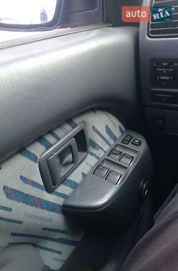 Внедорожник / Кроссовер Toyota Land Cruiser Prado 1999 в 