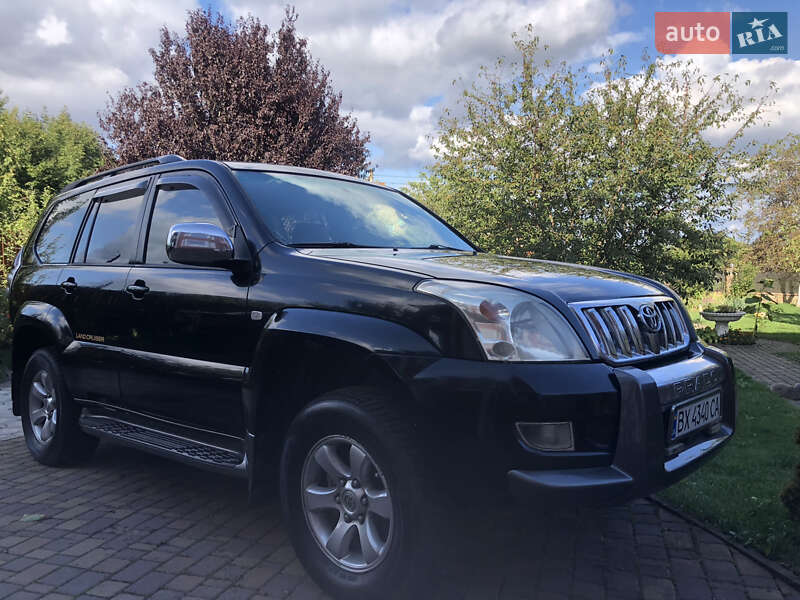 Внедорожник / Кроссовер Toyota Land Cruiser Prado 2005 в Хмельницком