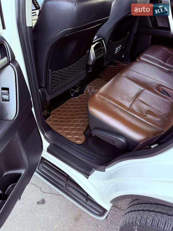 Позашляховик / Кросовер Toyota Land Cruiser Prado 2019 в Полтаві фото 17 Позашляховик / Кросовер Toyota Land Cruiser Prado 2019 в Полтаві