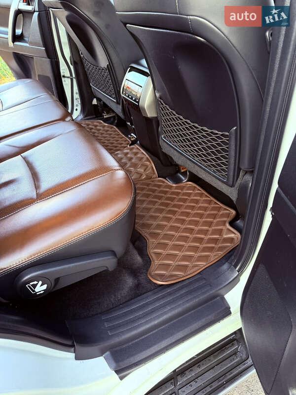 Позашляховик / Кросовер Toyota Land Cruiser Prado 2019 в Полтаві фото 30 Позашляховик / Кросовер Toyota Land Cruiser Prado 2019 в Полтаві