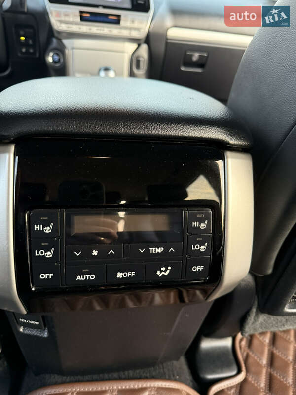 Позашляховик / Кросовер Toyota Land Cruiser Prado 2019 в Полтаві фото 37 Позашляховик / Кросовер Toyota Land Cruiser Prado 2019 в Полтаві