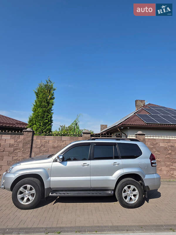Внедорожник / Кроссовер Toyota Land Cruiser Prado 2007 в Луцке