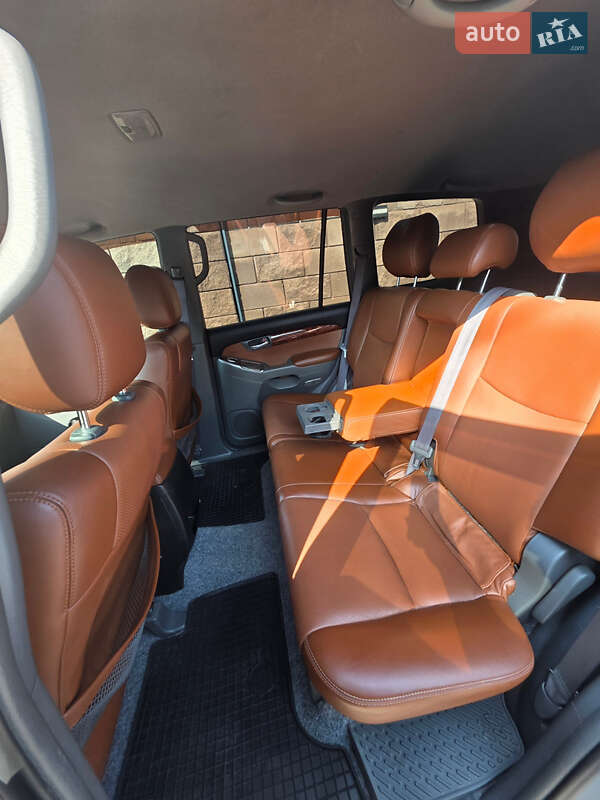 Внедорожник / Кроссовер Toyota Land Cruiser Prado 2007 в Луцке
