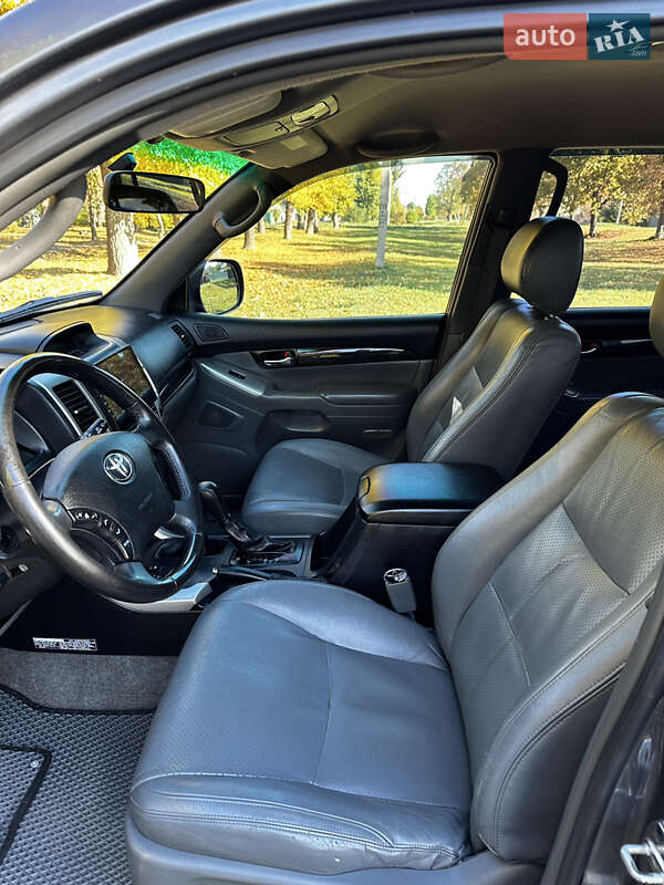 Внедорожник / Кроссовер Toyota Land Cruiser Prado 2008 в Первомайске