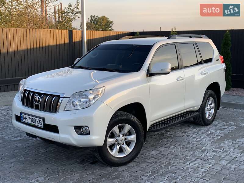 Toyota Land Cruiser Prado 2012