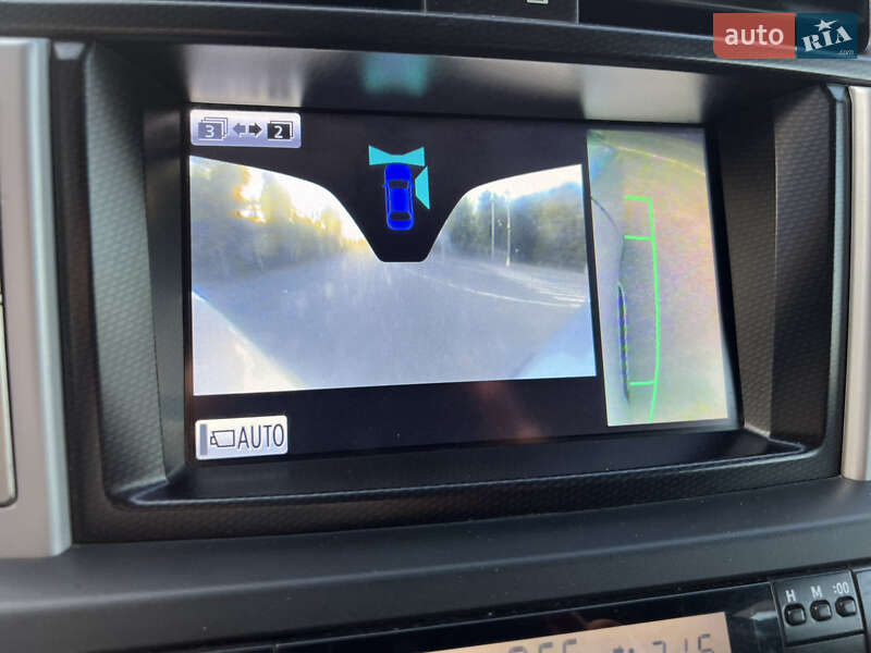 Позашляховик / Кросовер Toyota Land Cruiser Prado 2011 в Ужгороді