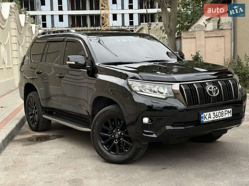 Внедорожник / Кроссовер Toyota Land Cruiser Prado 2022 в Одессе