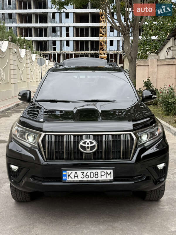 Внедорожник / Кроссовер Toyota Land Cruiser Prado 2022 в Одессе