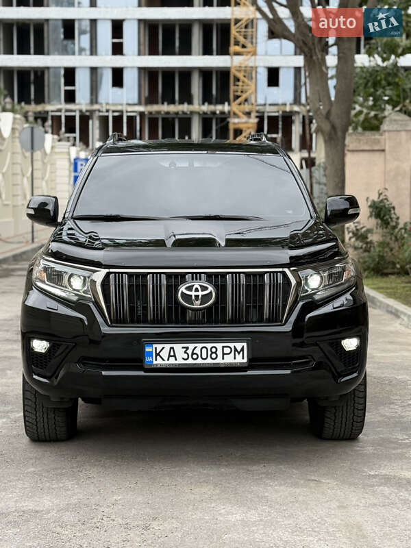 Внедорожник / Кроссовер Toyota Land Cruiser Prado 2022 в Одессе