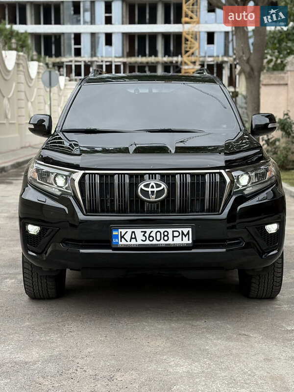 Внедорожник / Кроссовер Toyota Land Cruiser Prado 2022 в Одессе
