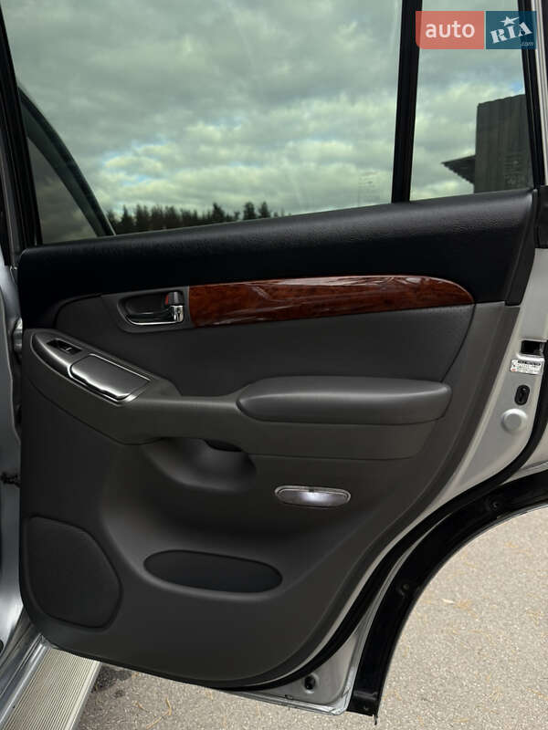 Внедорожник / Кроссовер Toyota Land Cruiser Prado 2006 в Харькове
