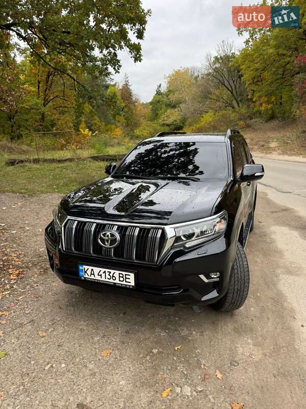 Toyota Land Cruiser Prado 2020