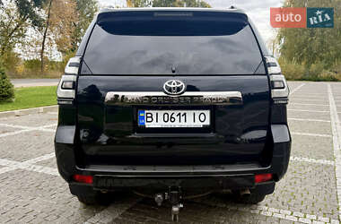 Внедорожник / Кроссовер Toyota Land Cruiser Prado 2020 в 