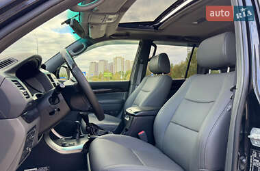 Внедорожник / Кроссовер Toyota Land Cruiser Prado 2008 в 
