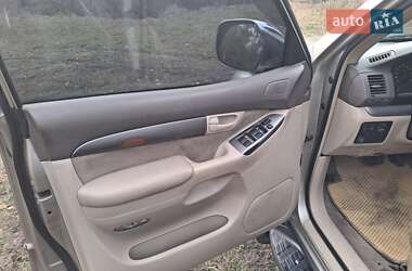 Внедорожник / Кроссовер Toyota Land Cruiser Prado 2003 в 