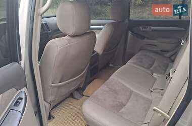 Внедорожник / Кроссовер Toyota Land Cruiser Prado 2003 в 